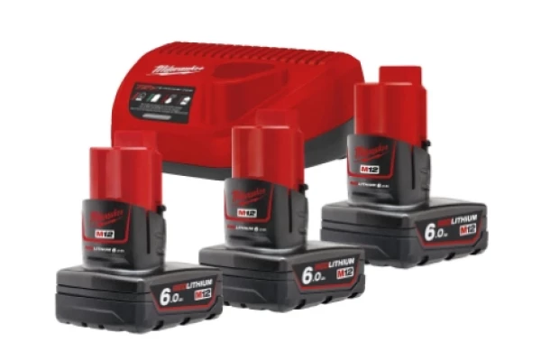 Pack de 3 batteries Milwaukee 12v 6ah + chargeur