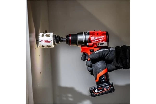 Perceuse visseuse Milwaukee Fuel 45Nm 12v + 2 batteries 4ah ( Mandrin 13mm ) ** PRIX PROMO **